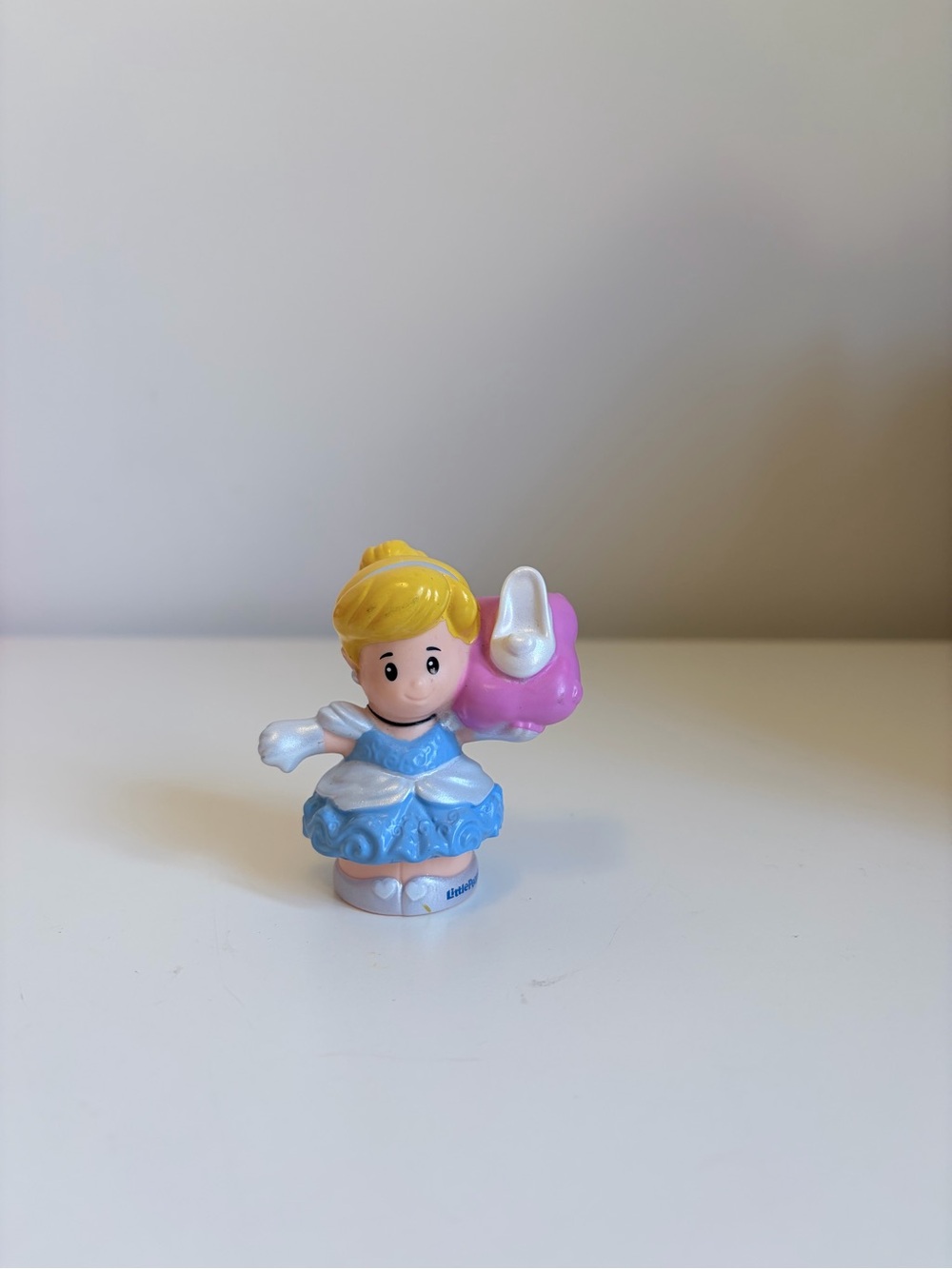 Fisher Price Little People Cinderella Princess Talker